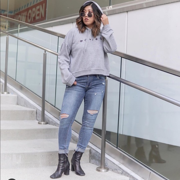 Charlotte Russe Tops - 🆕 Charlotte Russe: HOMIES “Friends” Crop Hoodie